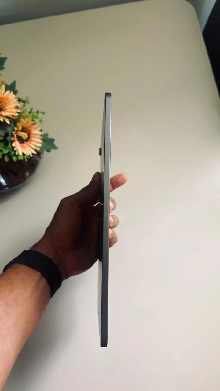  iPad Air 5ª Geração - Praticamente Novo - Foto 2