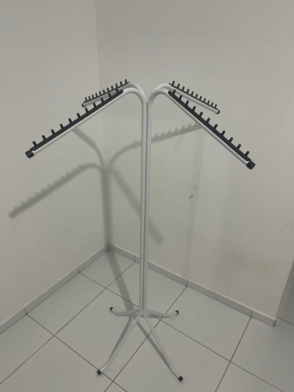 Arara de roupa - Foto 3