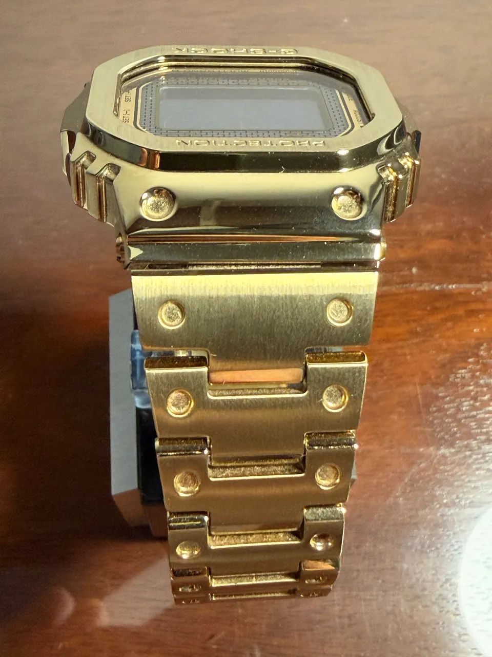 Relogio G-SHOCK dourado de aço  - Foto 5