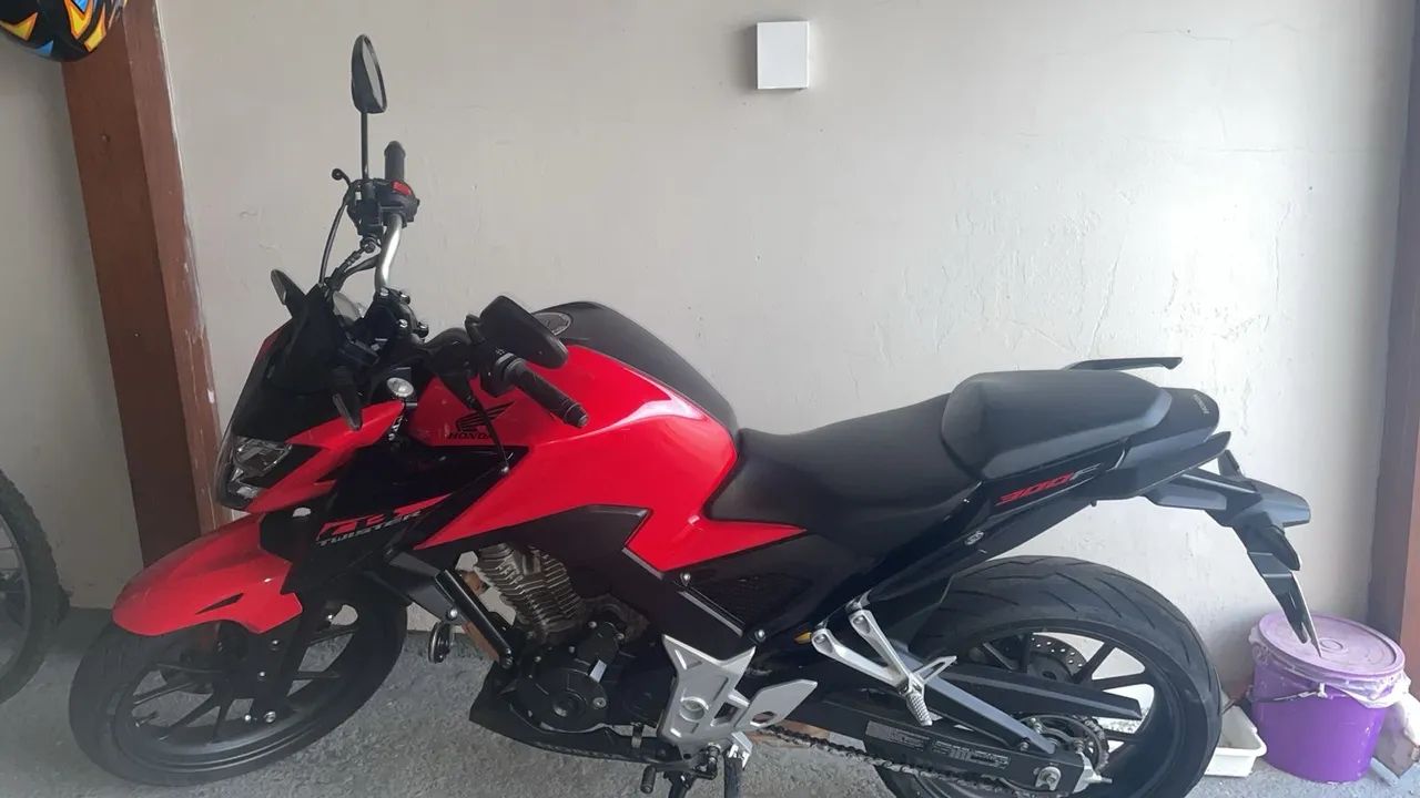 Vendo Cb 300 F  - Foto 4