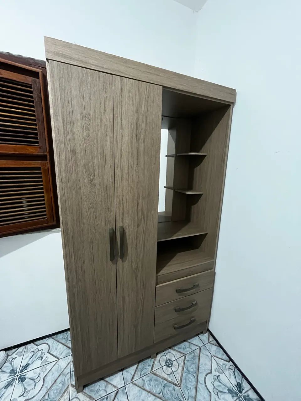 Guarda roupa com penteadeira  - Foto 5