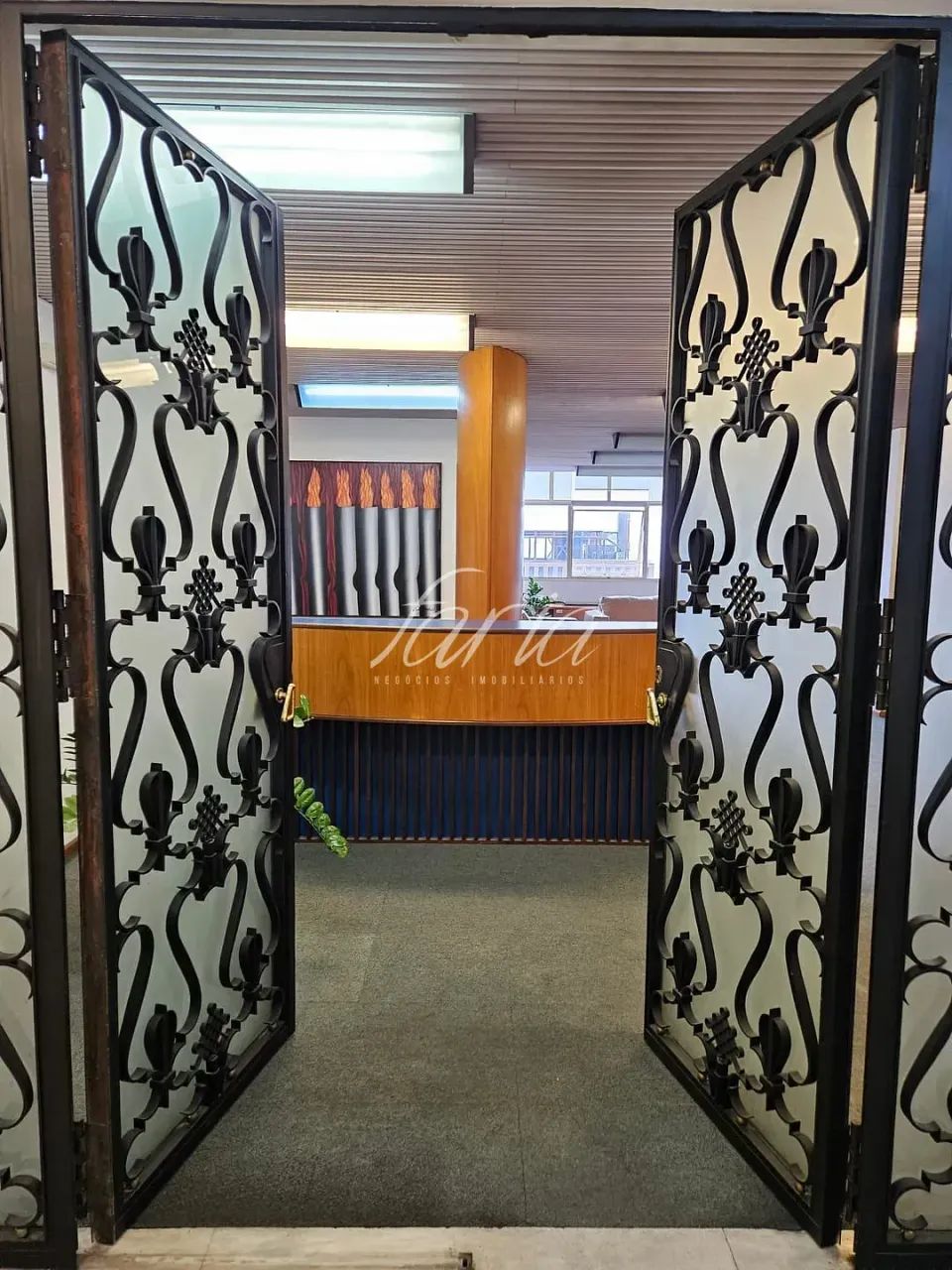 SALA COMERCIAL TRIPLEX + 1200m² área útil + 10 VAGAS DE GARAGEM - Foto 4