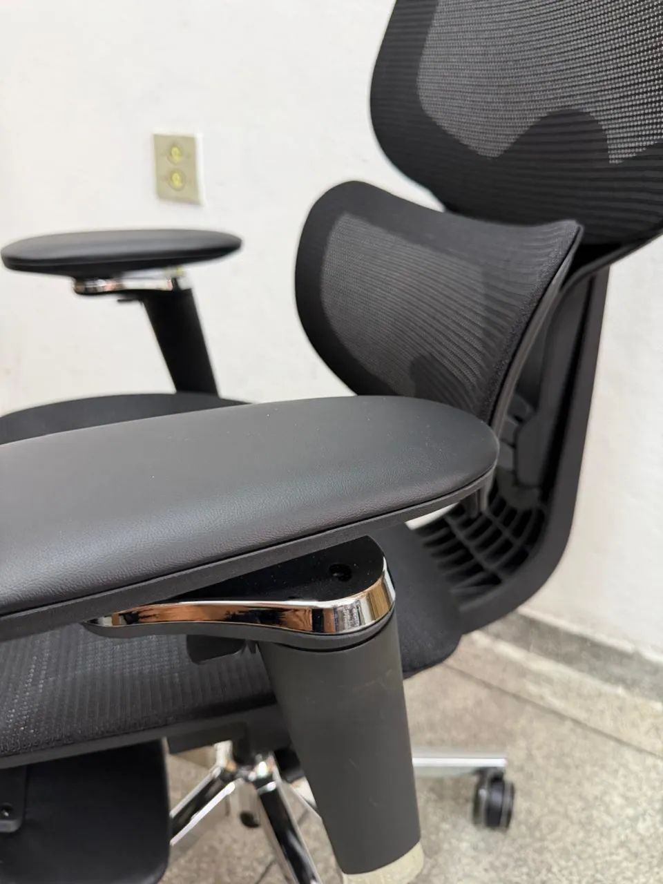 Cadeira DT3 Ergonomie FT Black 5D - Foto 3