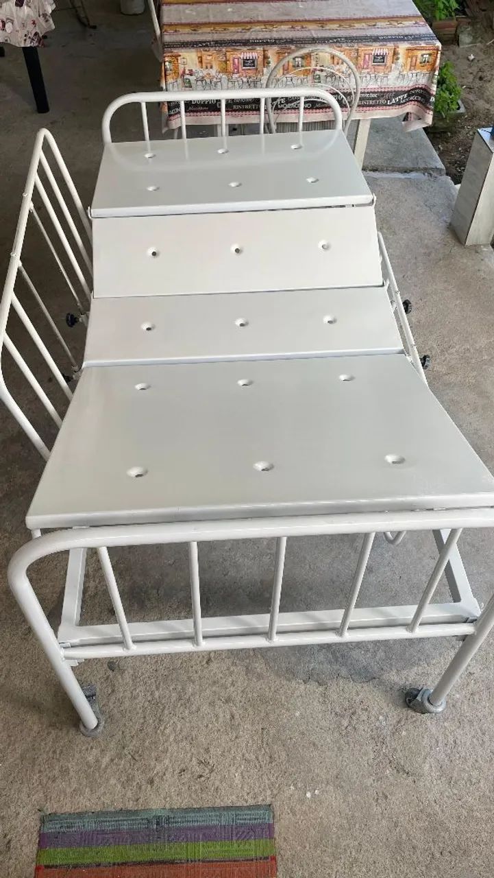 Hospital Bed - Well Maintained