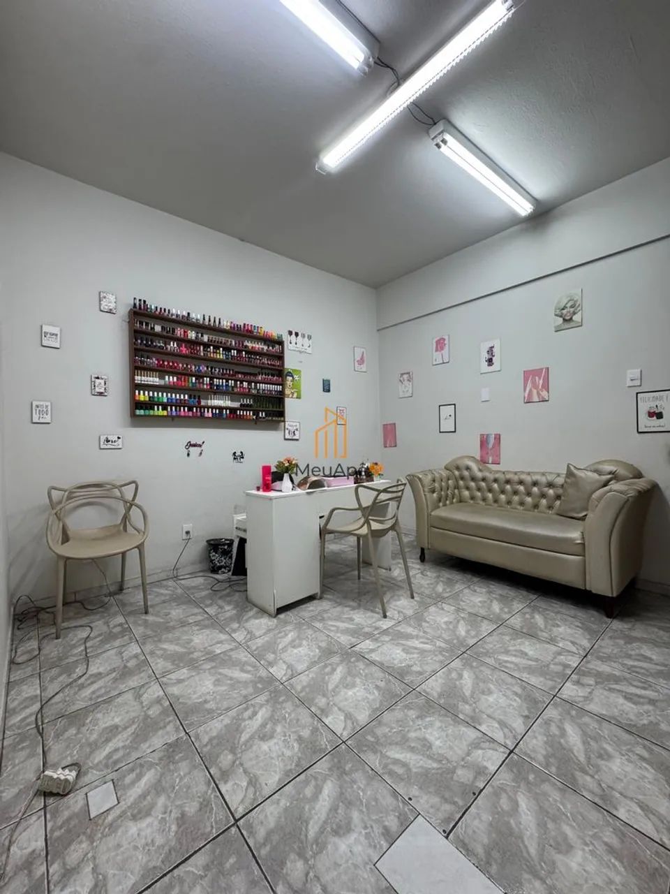 SALA REFORMADA NO CENTRO DE BH | EXCELENTE OPORTUNIDADE PARA INVESTIR - Foto 2