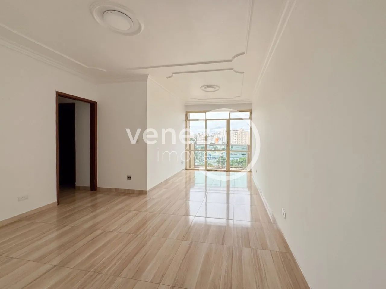 Apartamento para alugar no Edifício San Lorenzo, Centro de Londrina - Foto 3