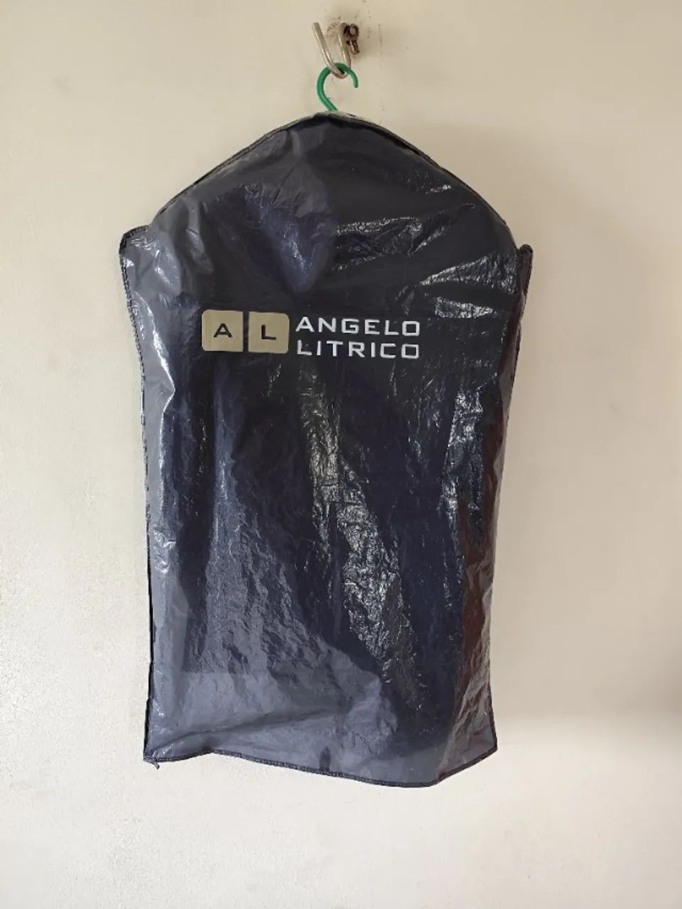 paletó de terno em perfeito estado - Foto 3