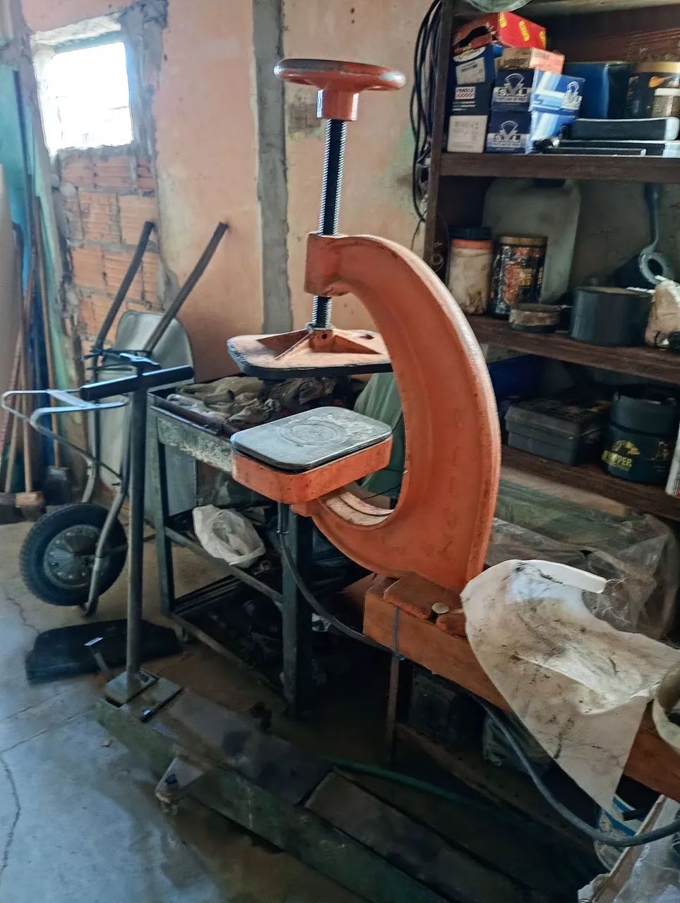 Desmontadora penelmatica borracharia. - Foto 5
