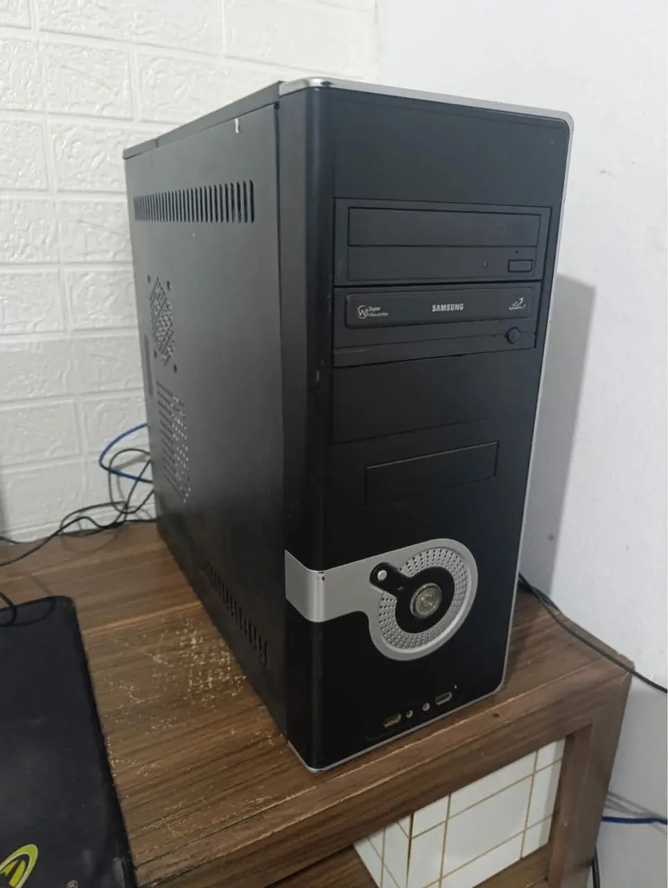 PC PARA JOGOS LEVES VENDO OU TROCO  - Foto 2