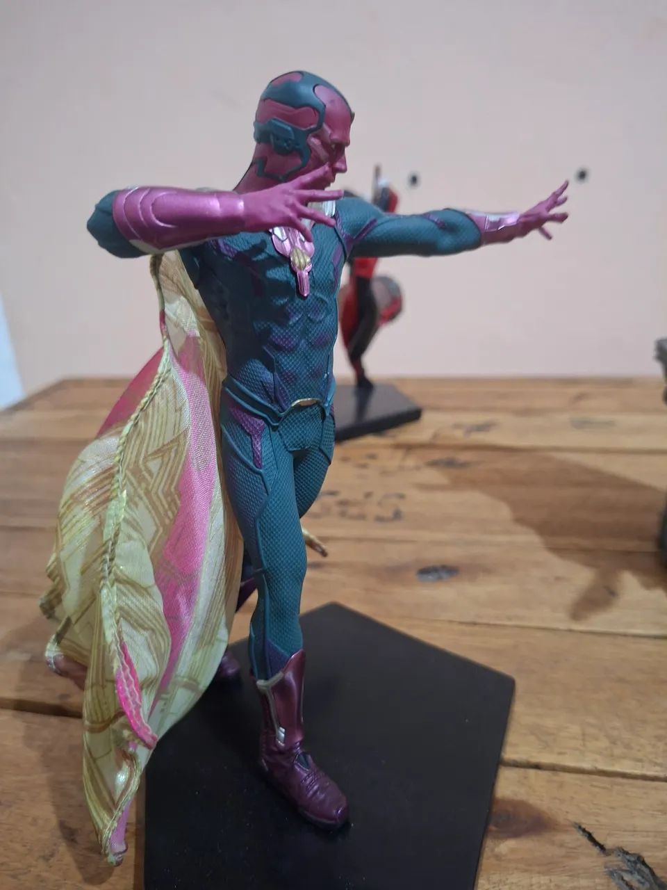 VISÃO Iron Studios  - Foto 3