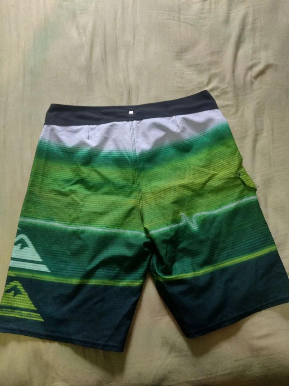 3 bermudas QUIKSILVER original - Foto 4