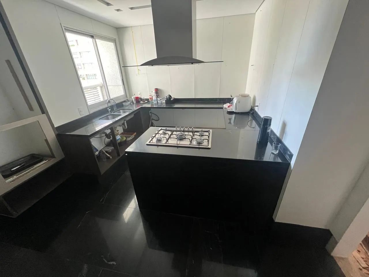 Bancada completa granito, cubas, e Cooktop 