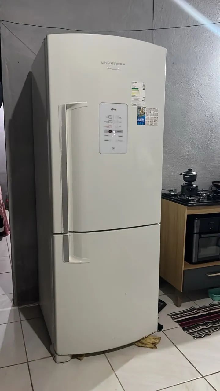 Geladeira Brastemp inversa 