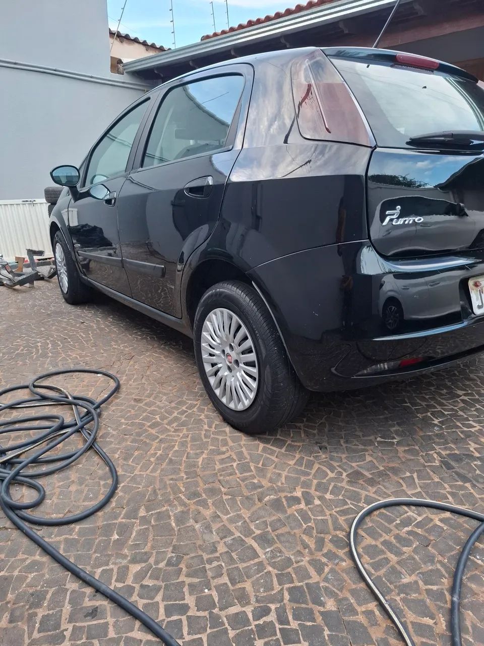 Fiat Punto 1.4 Fire Flex 8V 5P 2010 - Foto 2