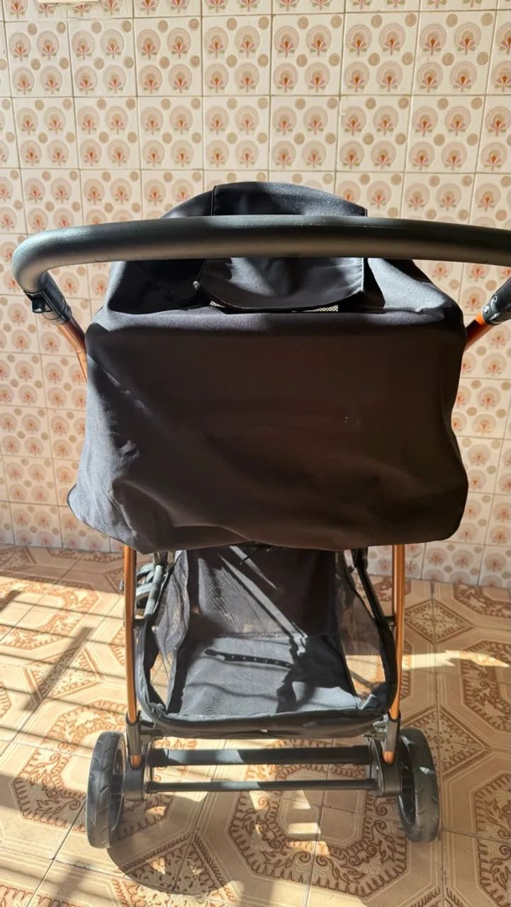 Carrinho de bebê e bebê conforto - Foto 3
