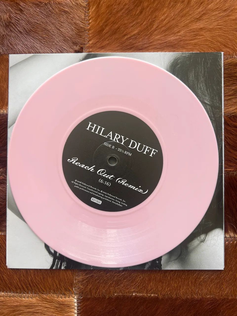 Hilary Duff - Reach Out (urban outfitters exclusive) Single Vinil  - Foto 5