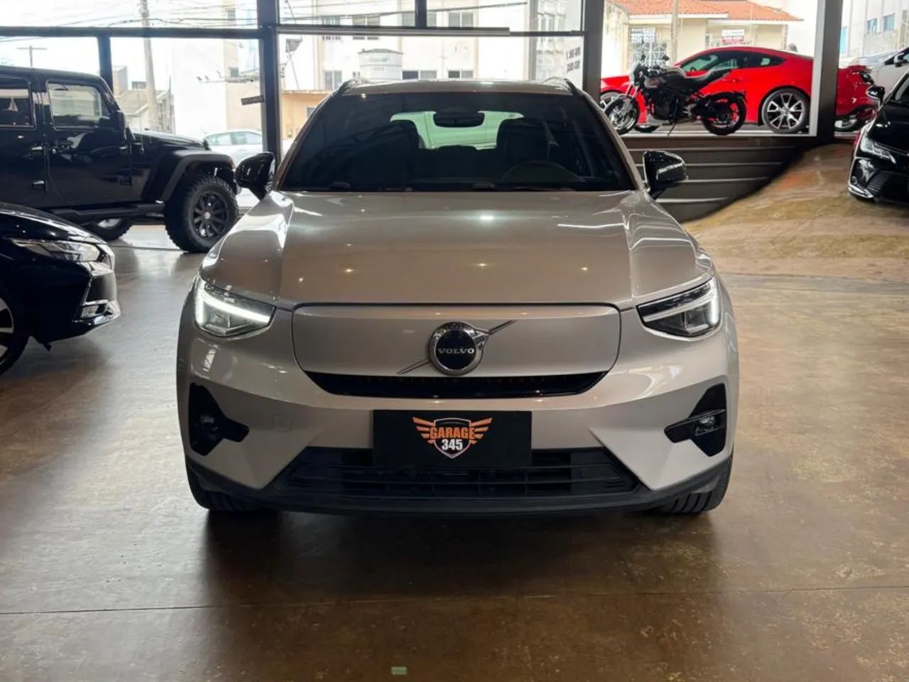 Volvo XC40 Recharge Plus (elétrico) 2024 - Foto 2