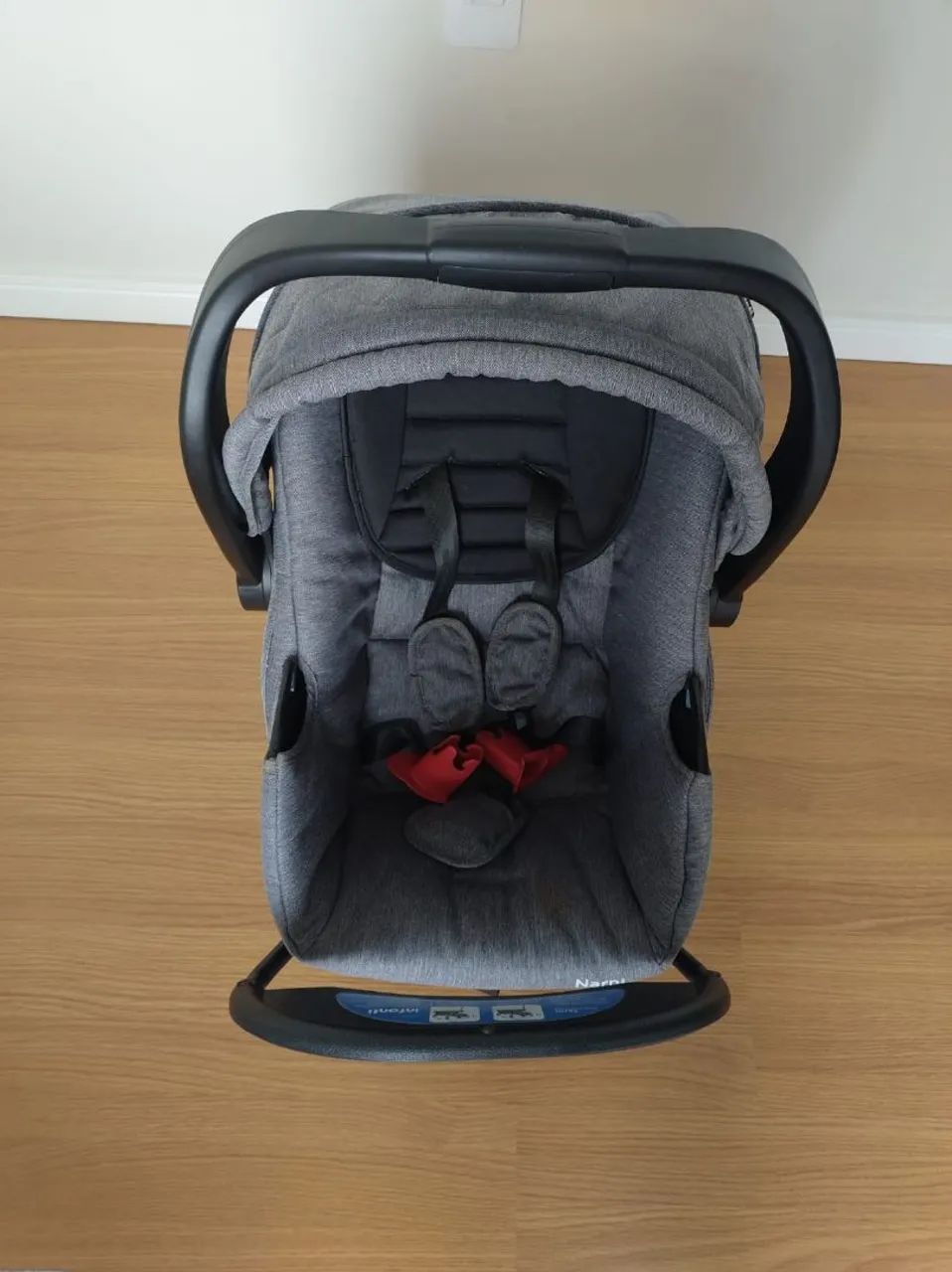 Bebê Conforto Narni com Base
