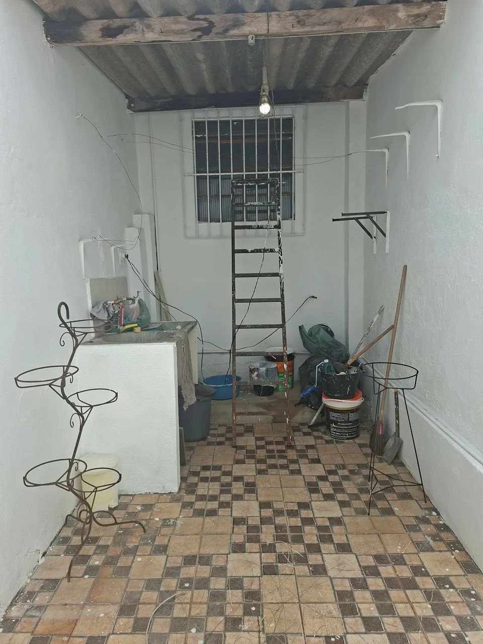 Alugo barracão 2 quartos no Esplanada - Foto 2