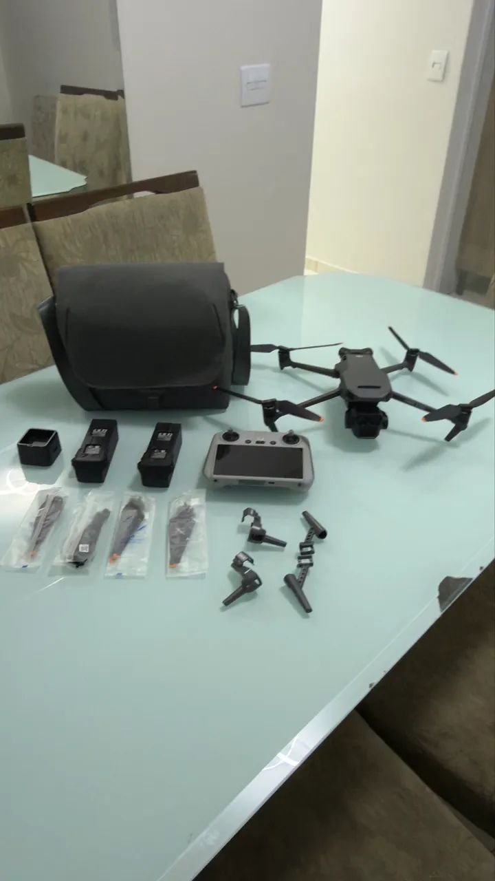 DJI Mavic 3 Pro - Foto 3