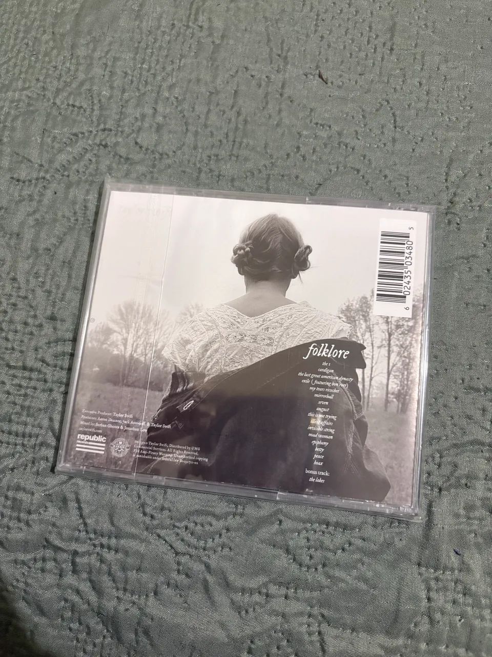 CD AUTOGRAFADO TAYLOR SWIFT LACRADO FOAKLORE  - Foto 3