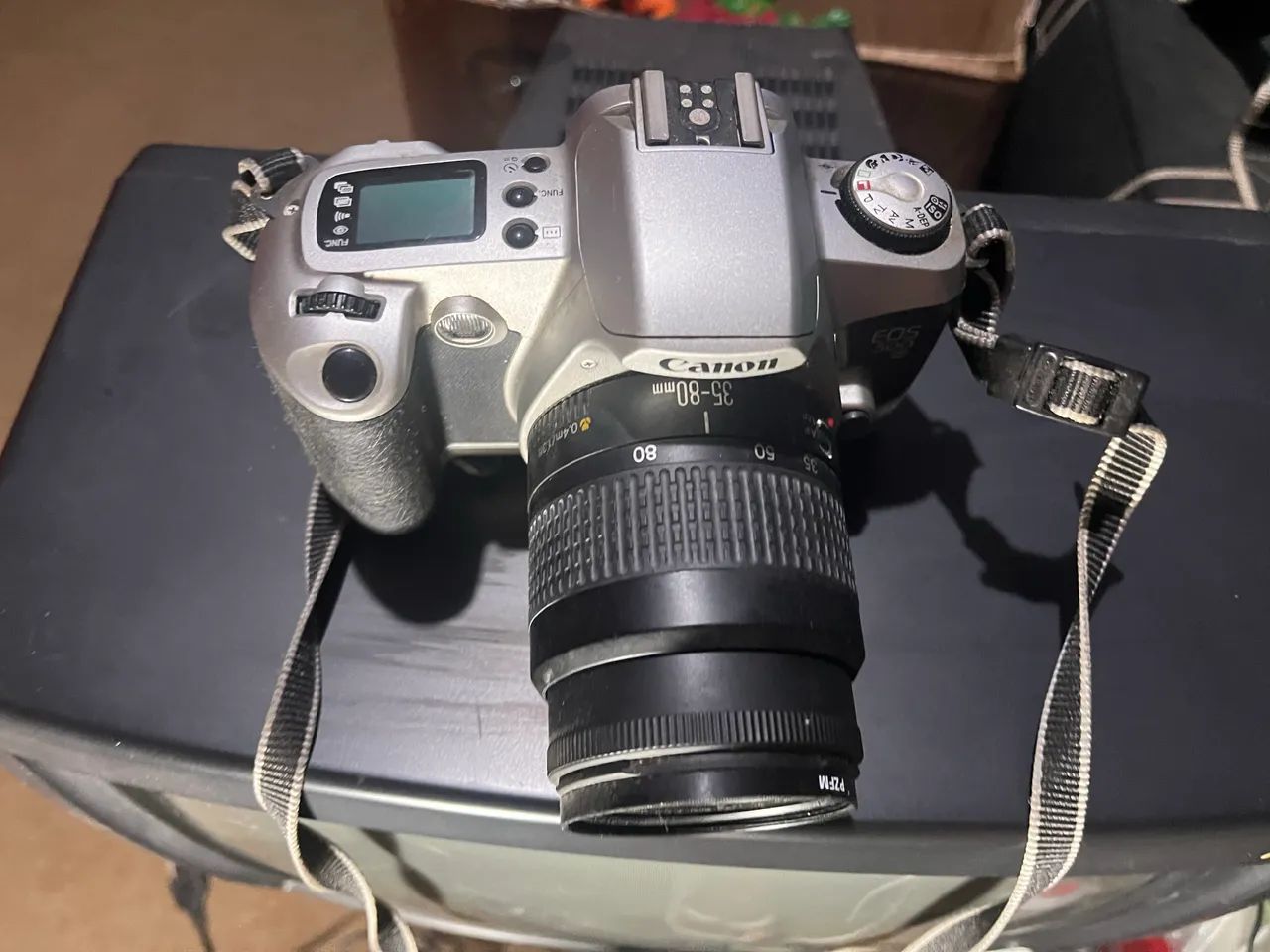 Camera Canon Eos 500n Com Lente 35-80mm - - Foto 3