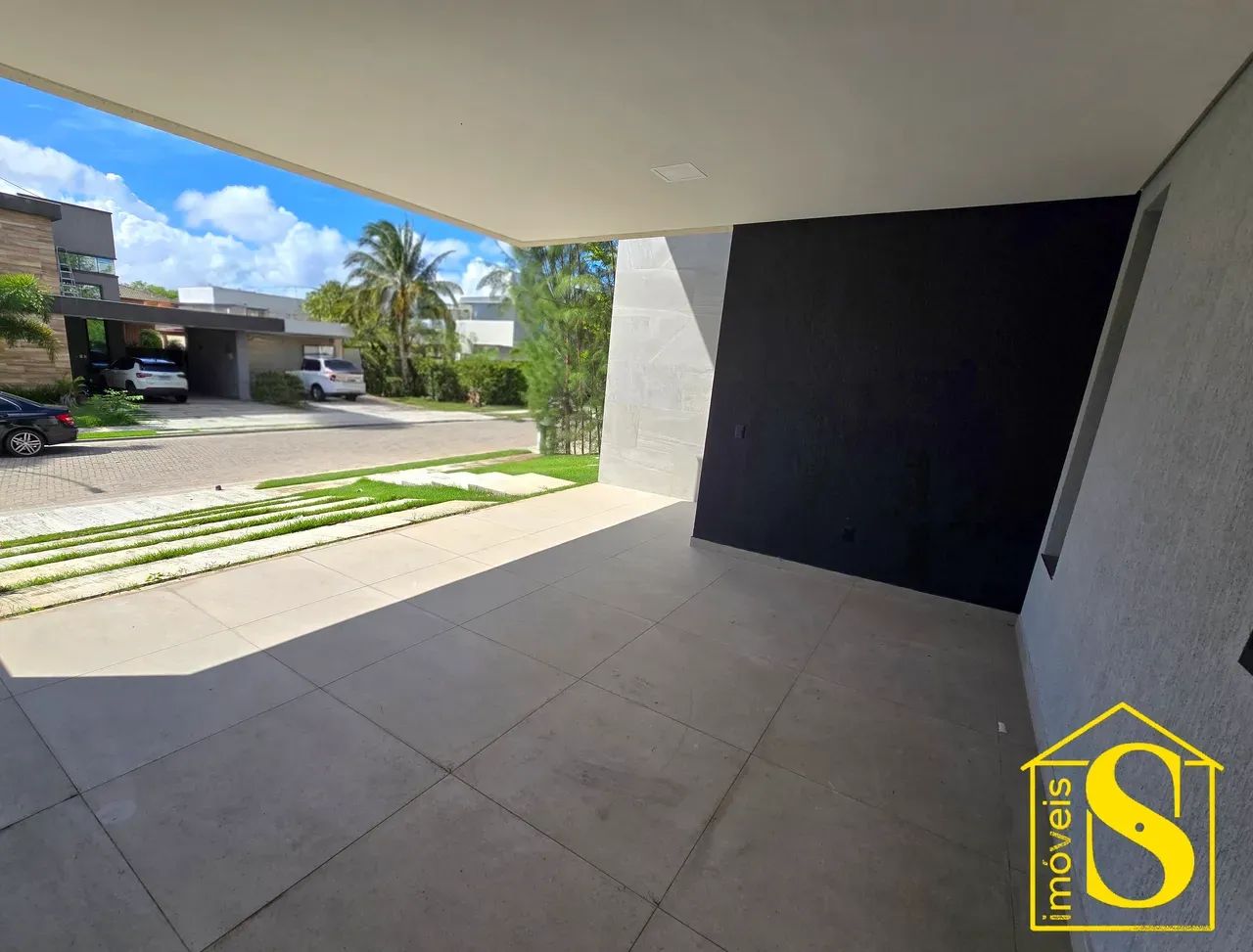 Alugo Casa Alto Padrão no Jardins Ibiza Eusébio-Ce | Mobiliada - Foto 2