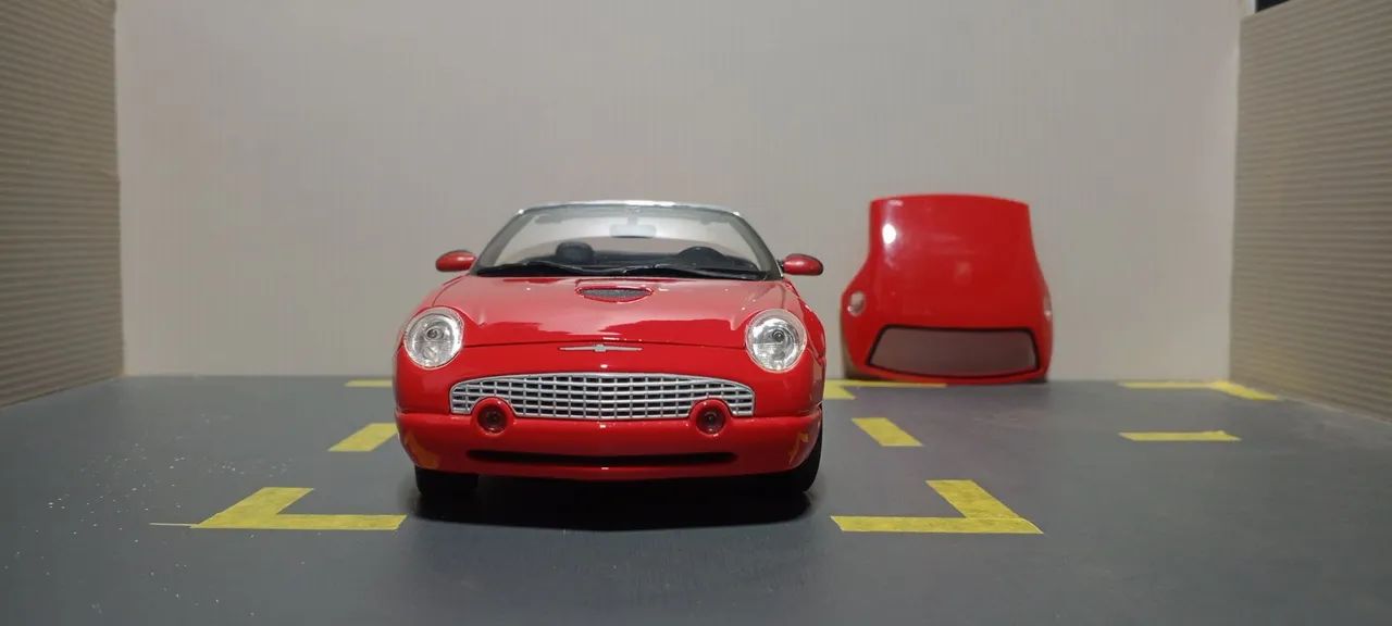 Ford Thunderbird Maisto - Foto 3