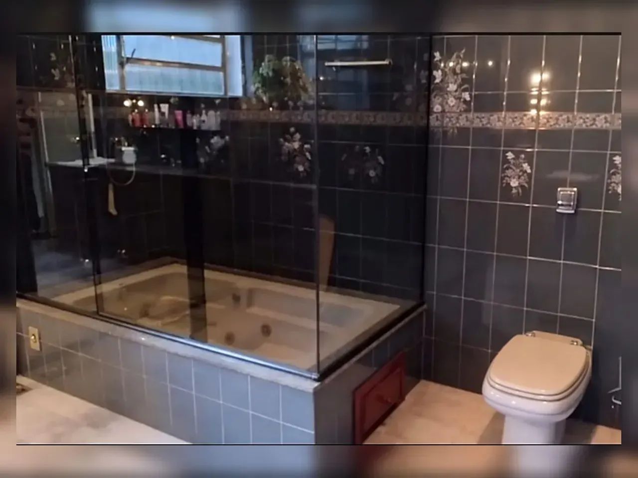 Casa ampla com anexo à venda próxima ao Centro de Petrópolis - Foto 5