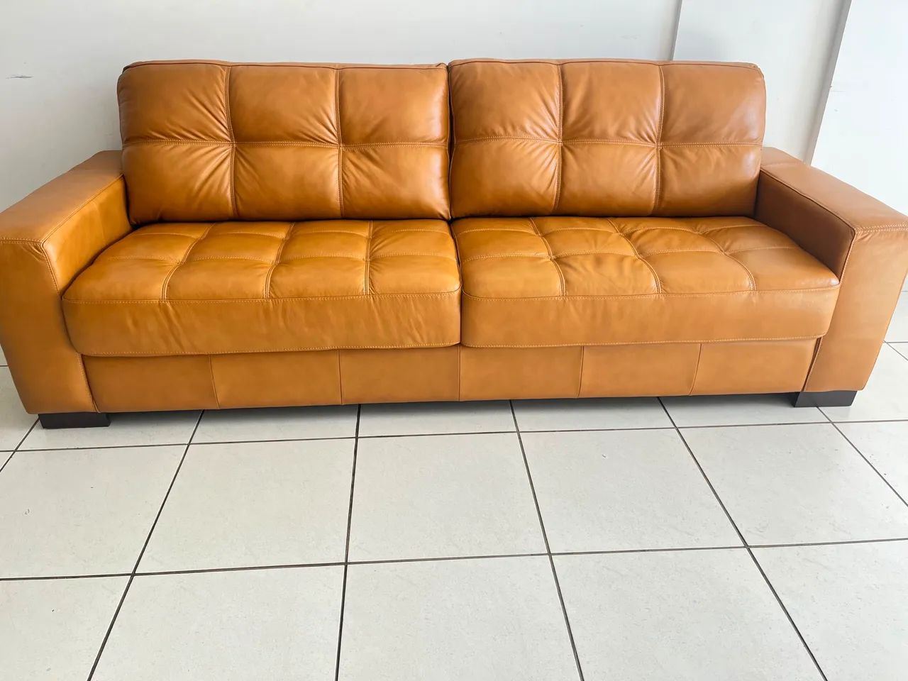 Sofá todo de couro legítimo  - Foto 2