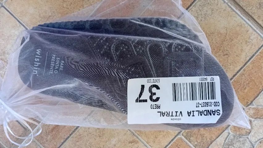Sandalia Vitral Preta Marca Wishin  - Foto 4
