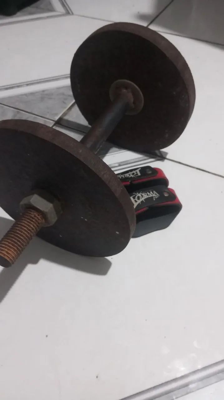 Peso de 10kg, barra rosqueada e anilhas - Foto 3