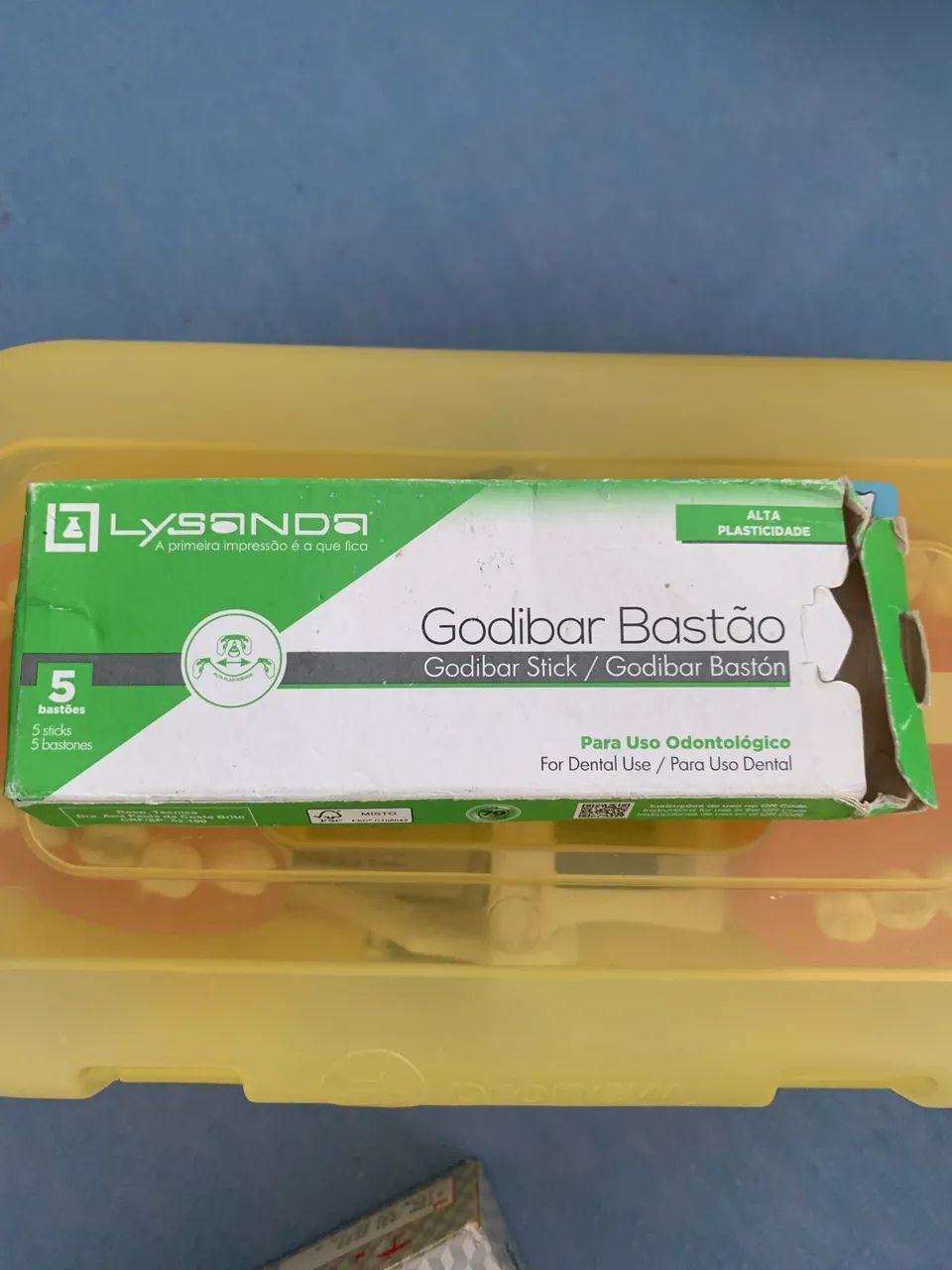 Cera Utilidade/ bastão goldiva 