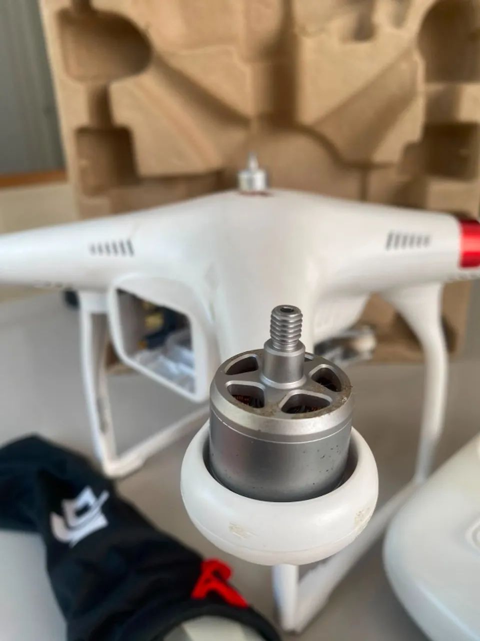 DRONE DJI PHANTOM 3 STANDARD  - Foto 2