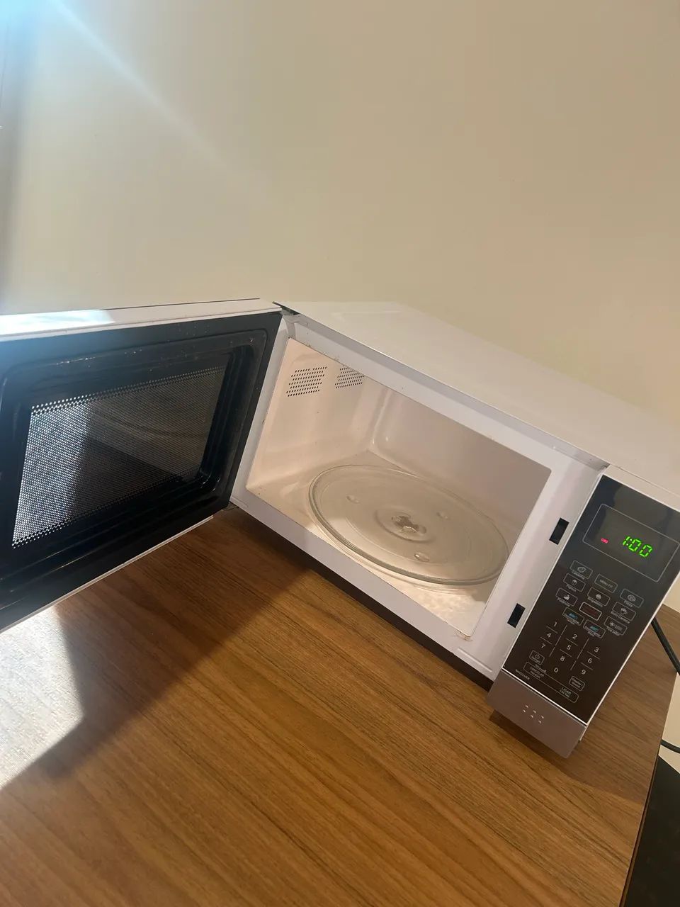 VENDO MICROONDAS - Foto 2