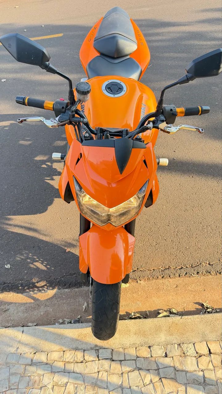 Z 750 2012 - 1530888783 | OLX