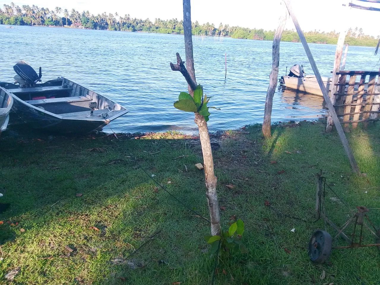 Vendo moto e um barco com motor  - Foto 2