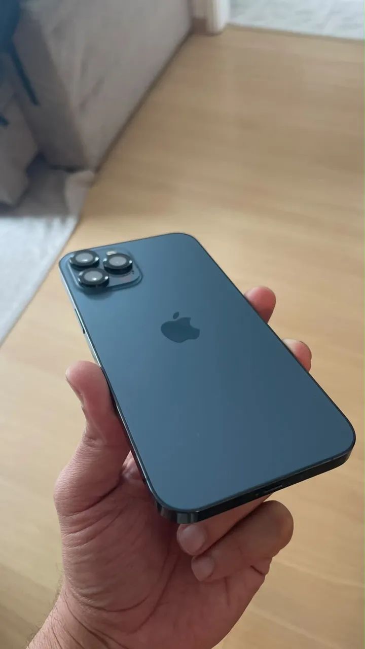 Vendo Iphone 12 pro max - Perfeito estado, único dono com caixa - Foto 2