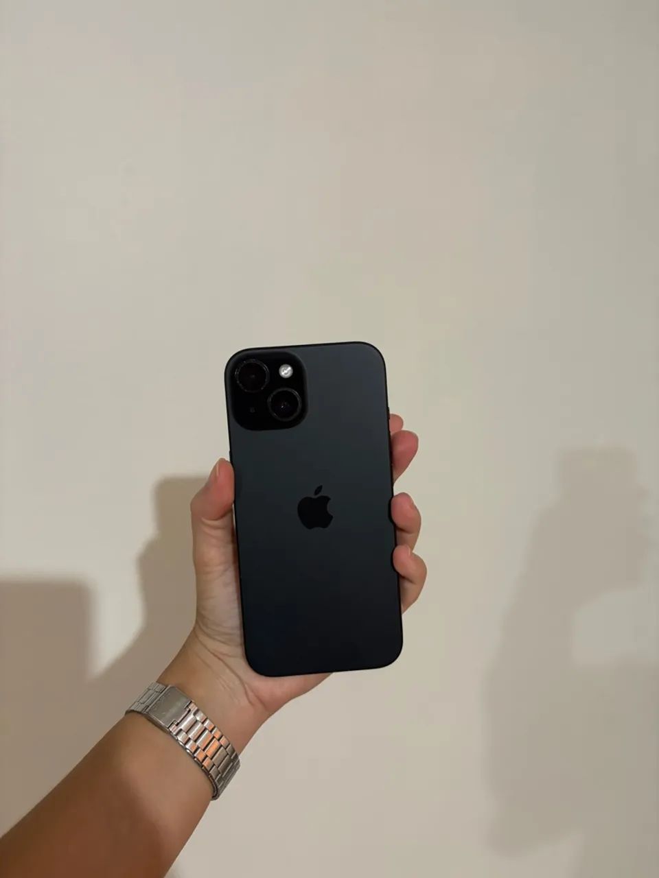 iPhone 15 128GB