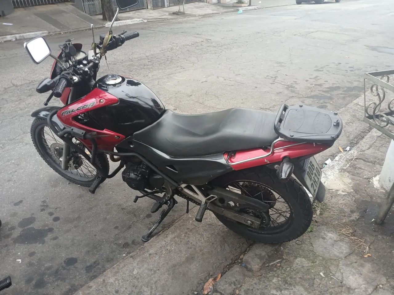 Falcon 400 - Foto 2