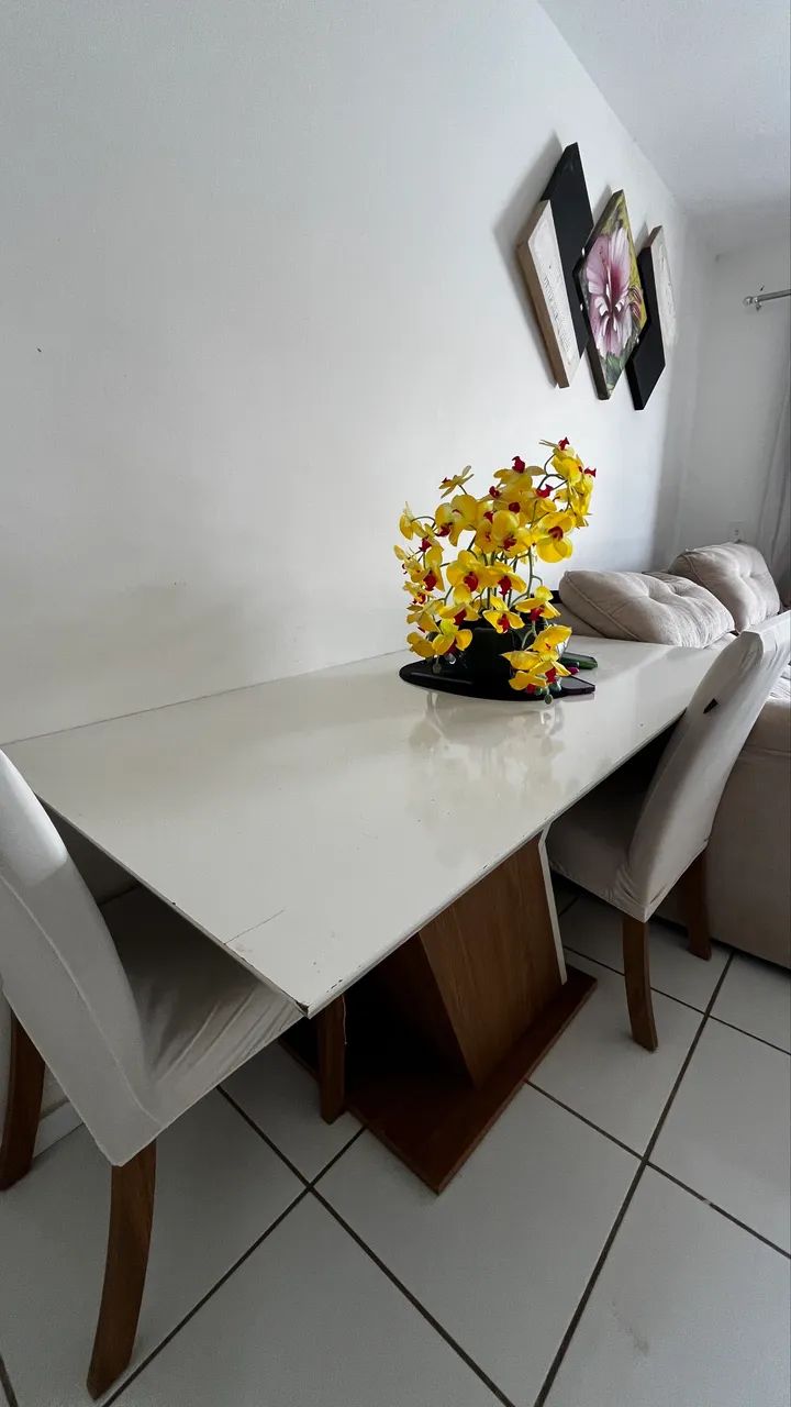 Mesa de 6 cadeiras 