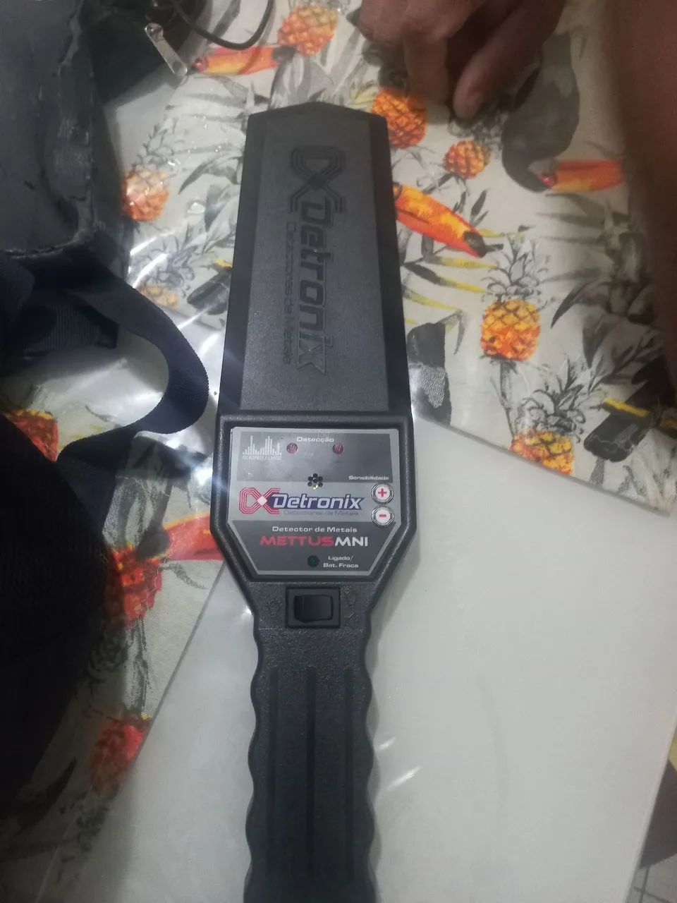 DETECTOR DE METAL DETRONIX 