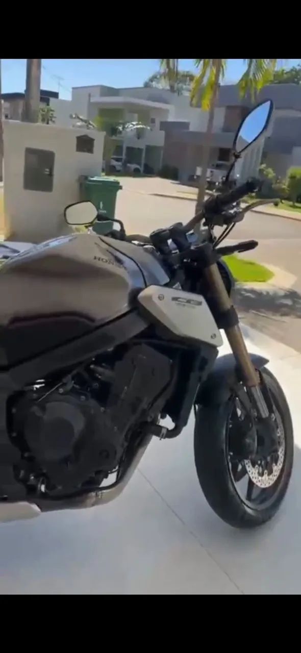 CB 650R - Foto 2