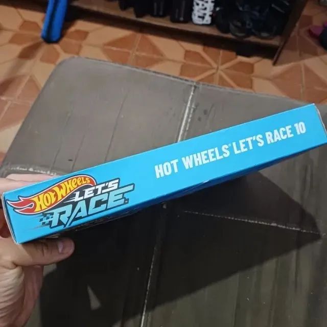 Kit com 10 carros hot whells lets race da série da Netflix original Mattel - Foto 4