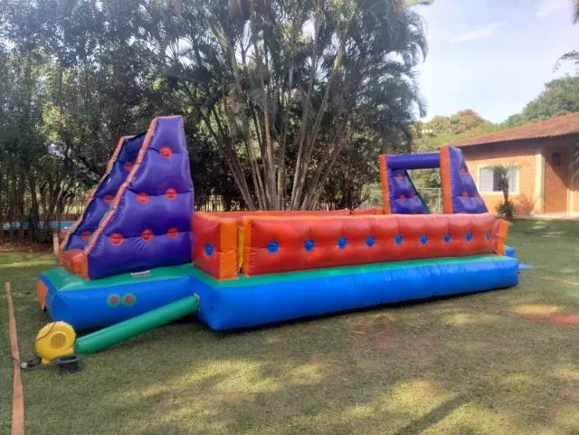 Locação de Brinquedos Infláveis - Foto 2