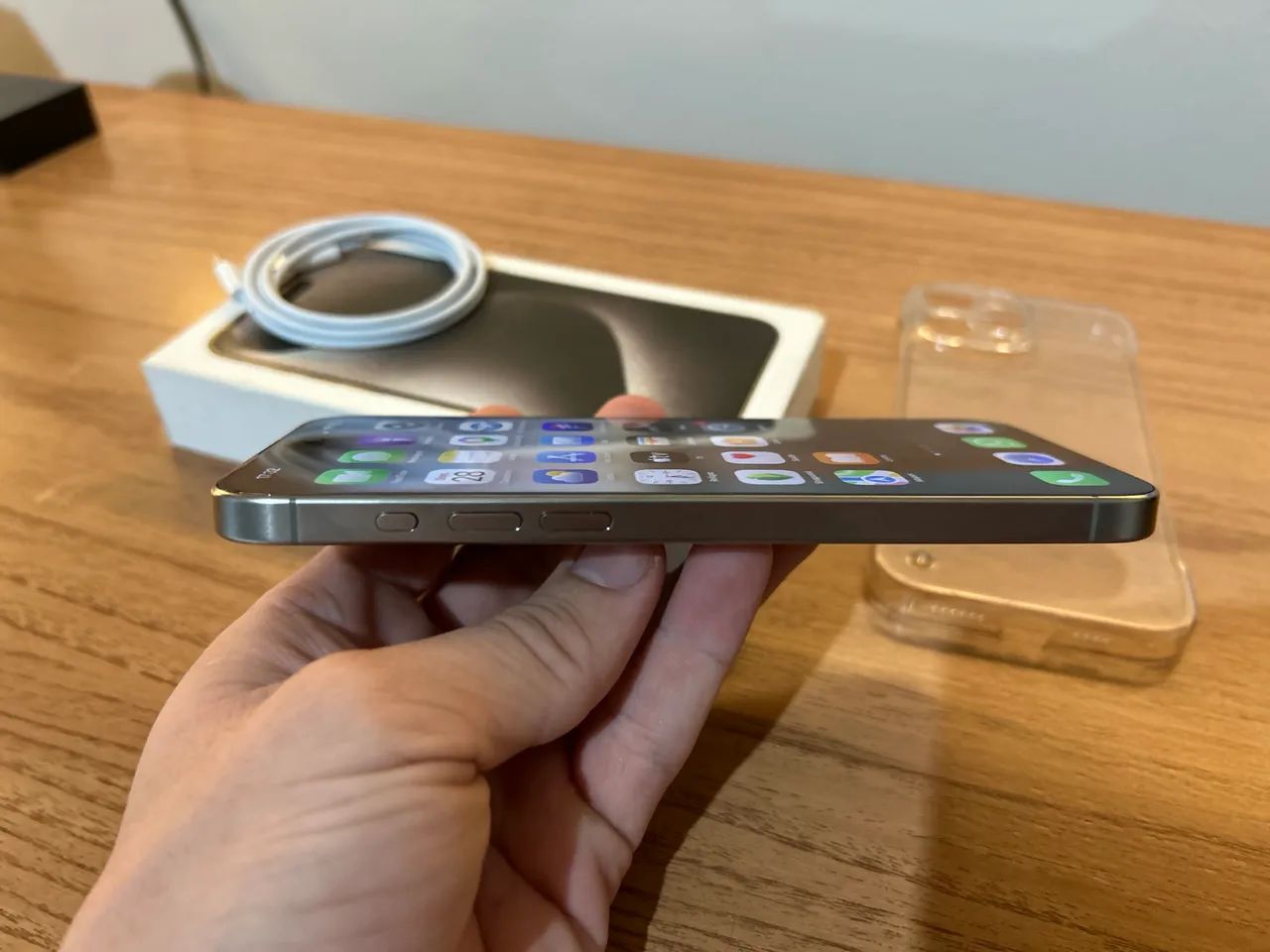 iPhone 15 Pro Max titanium - Foto 5