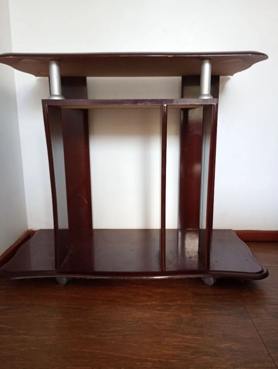 Rack de madeira 