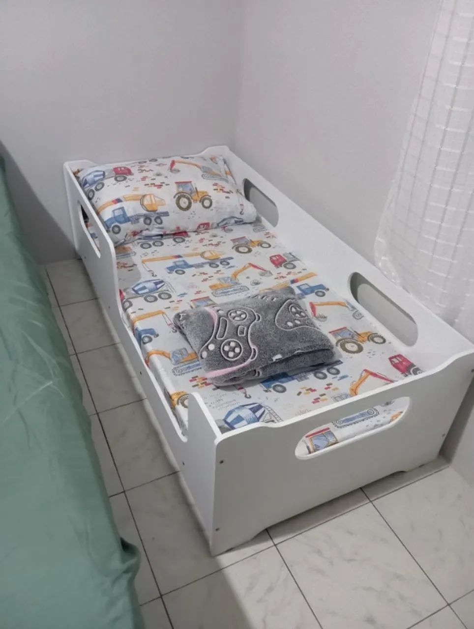Cama infantil Semi nova com Colchão. - Foto 3