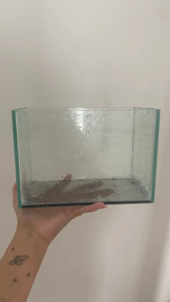 Aquário, média 3L, perfeito estado
