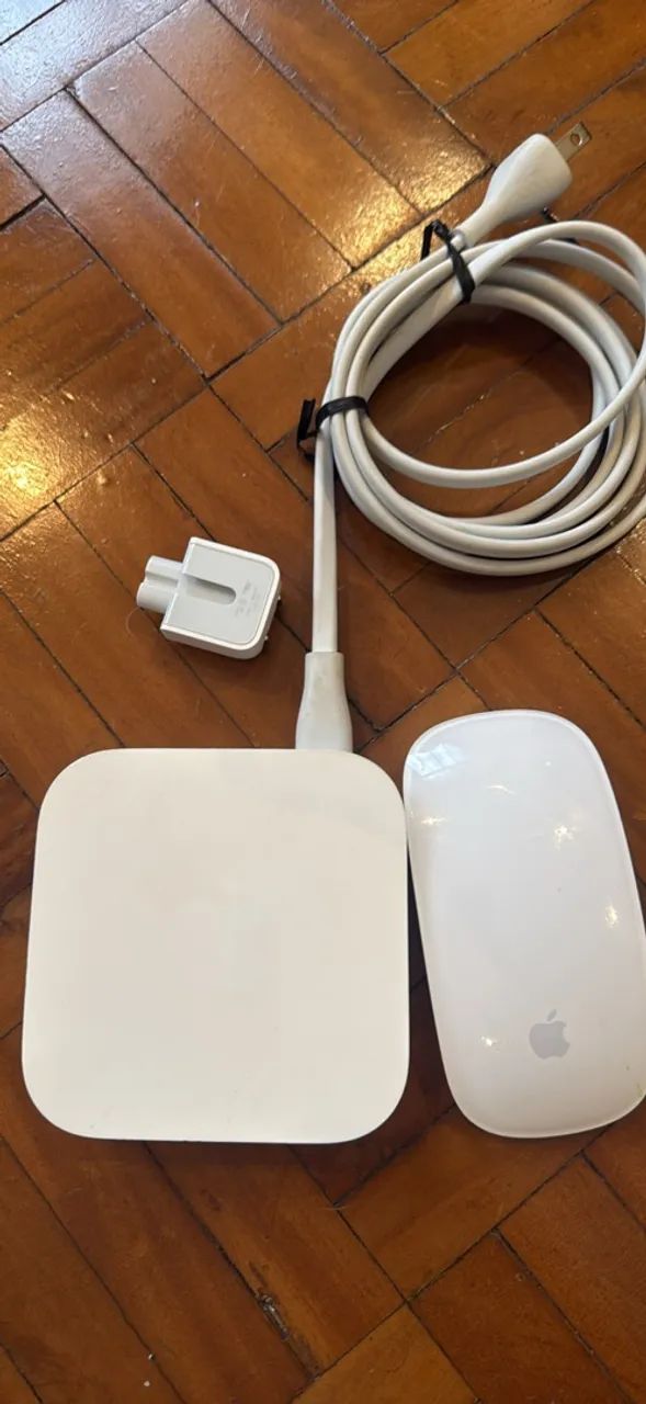Mouse e roteador Apple